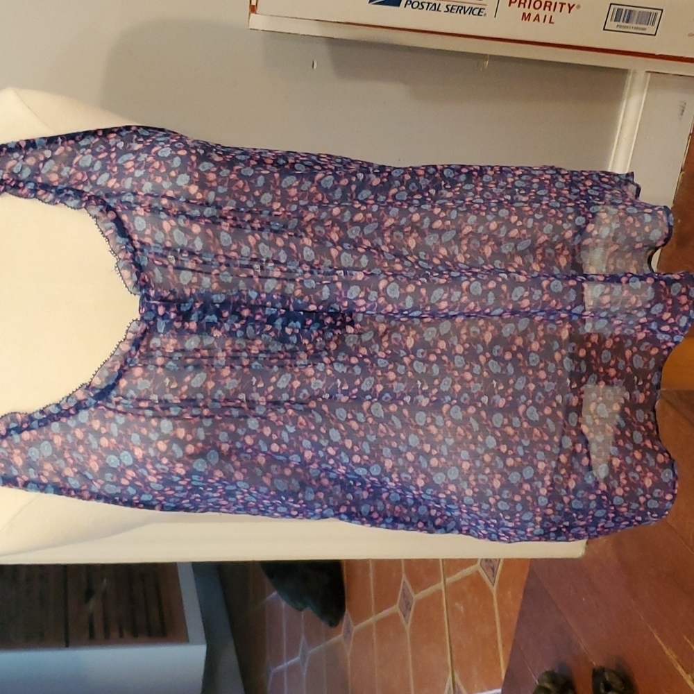 American Eagle 2 XS Racerback Semi Sheer Floral Navy Blue Purple Tank Top Blouse